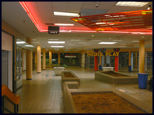 Dead Malls